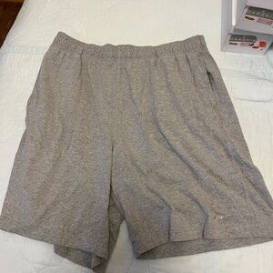 Men Elastic Waist Gray Jersey Shorts: Large (EUC)